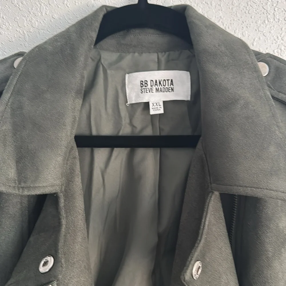 BB Dakota Green Faux Suede Leather Moto Jacket Asymmetrical Design - Picture 2 of 6